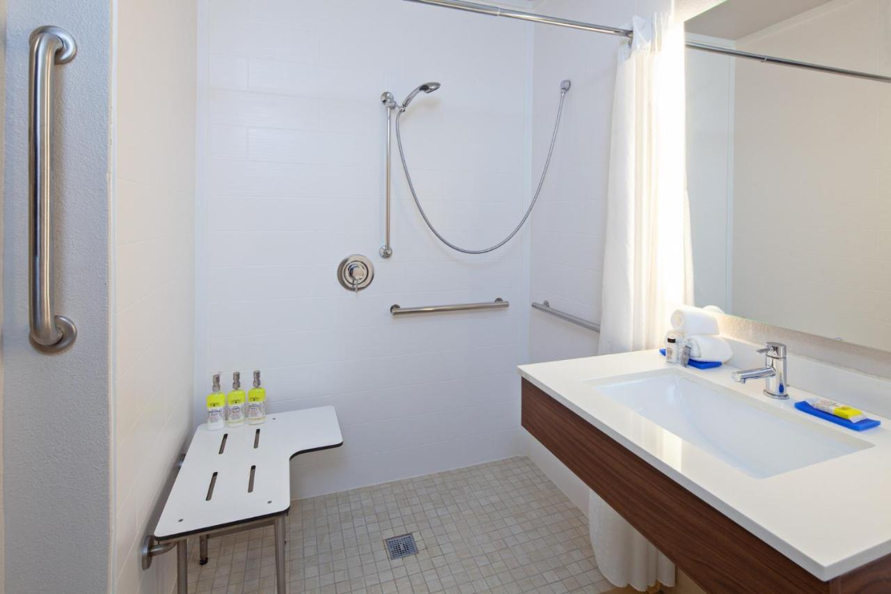 Holiday Inn Express & Suites Rancho Mirage - Palm Spgs Area By Ihg Dış mekan fotoğraf