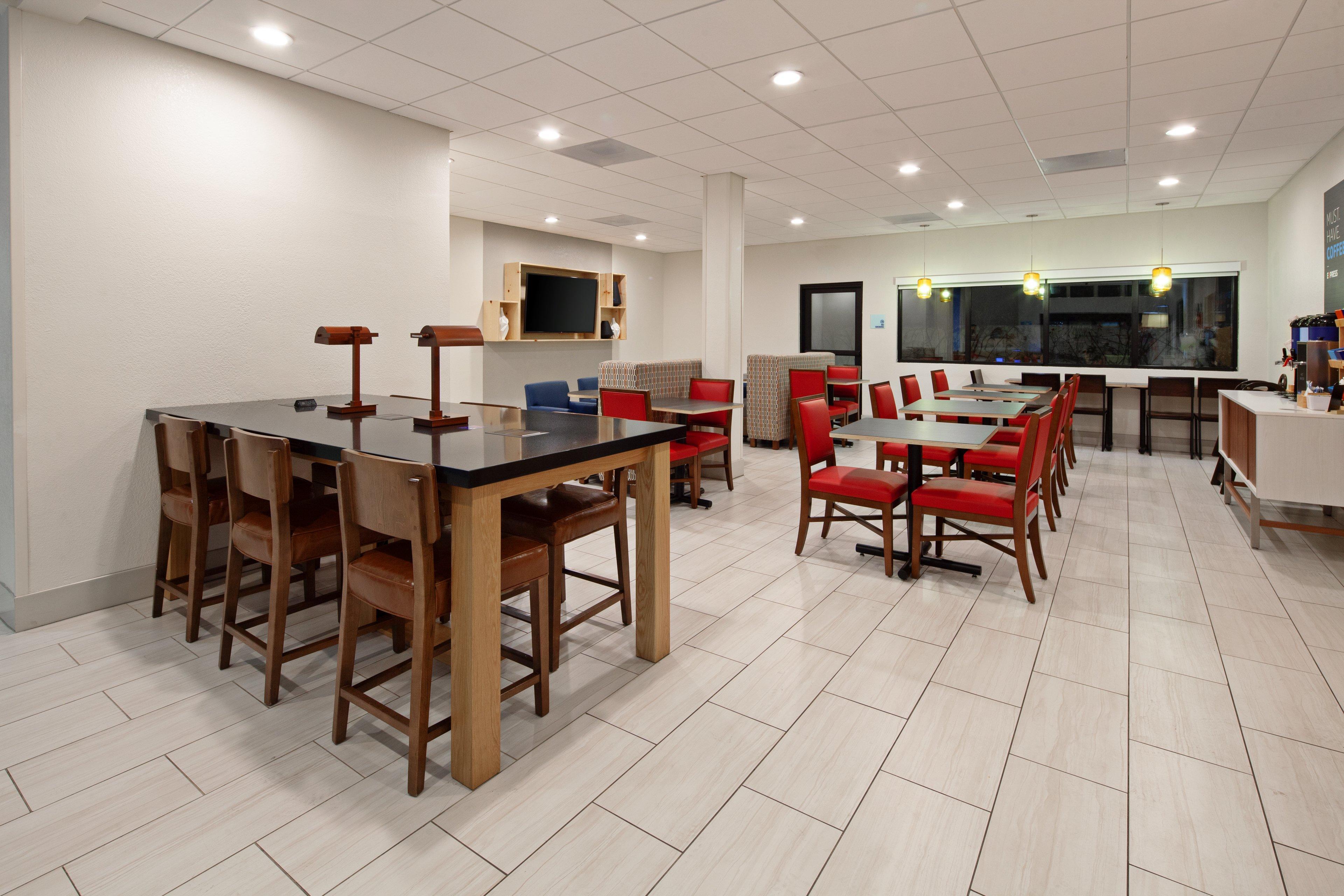 Holiday Inn Express & Suites Rancho Mirage - Palm Spgs Area By Ihg Dış mekan fotoğraf