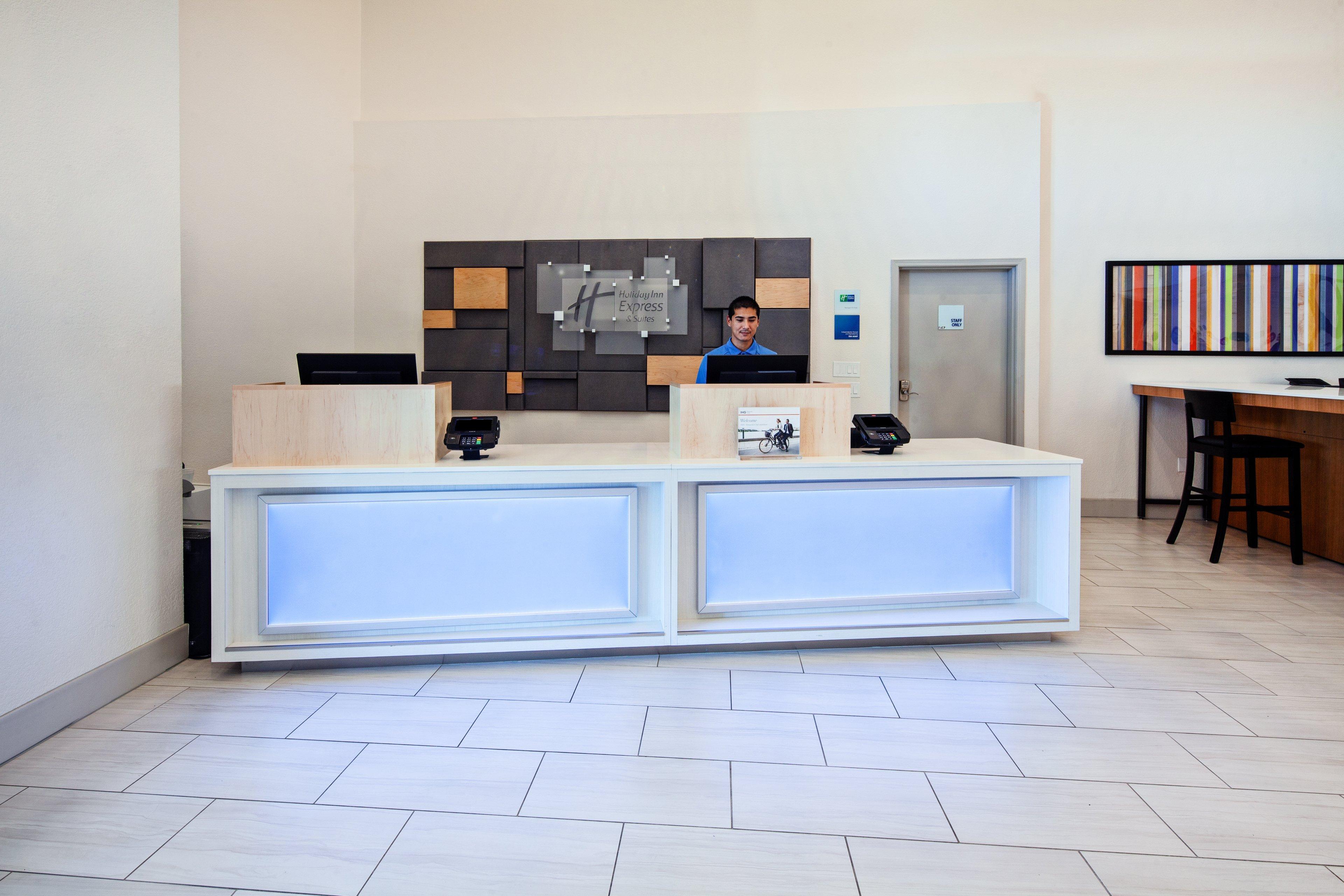 Holiday Inn Express & Suites Rancho Mirage - Palm Spgs Area By Ihg Dış mekan fotoğraf