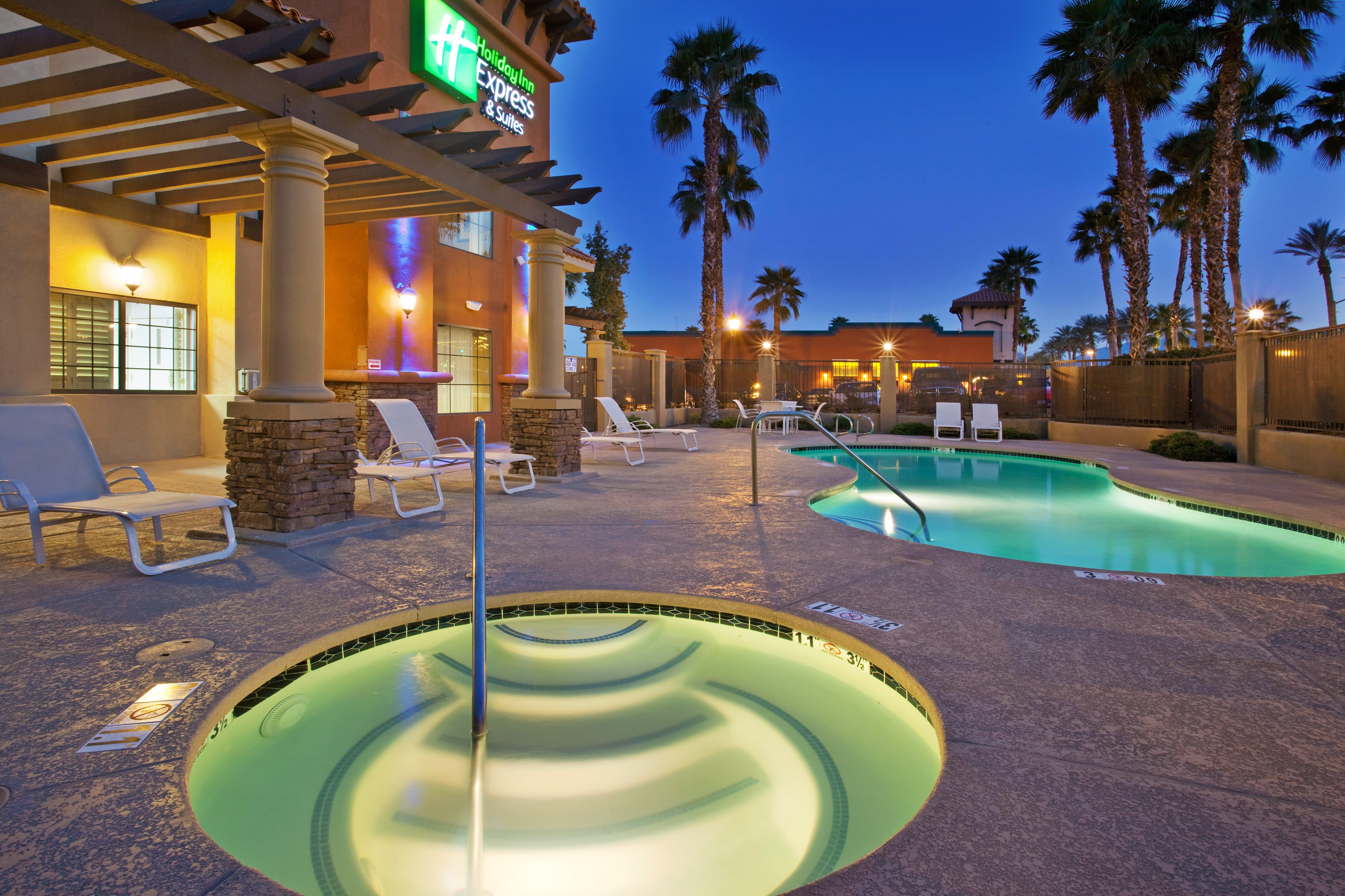 Holiday Inn Express & Suites Rancho Mirage - Palm Spgs Area By Ihg Dış mekan fotoğraf