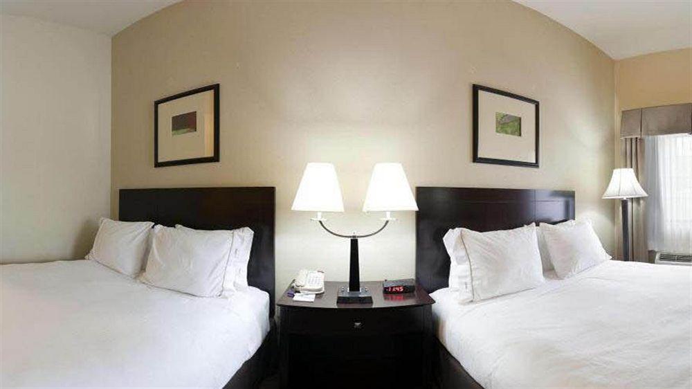 Holiday Inn Express & Suites Rancho Mirage - Palm Spgs Area By Ihg Dış mekan fotoğraf